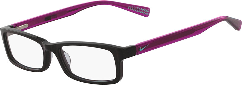 Black Hyper Violet